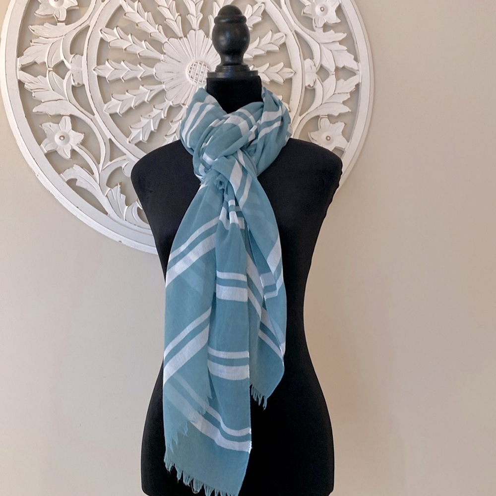 Gauzy striped scarf